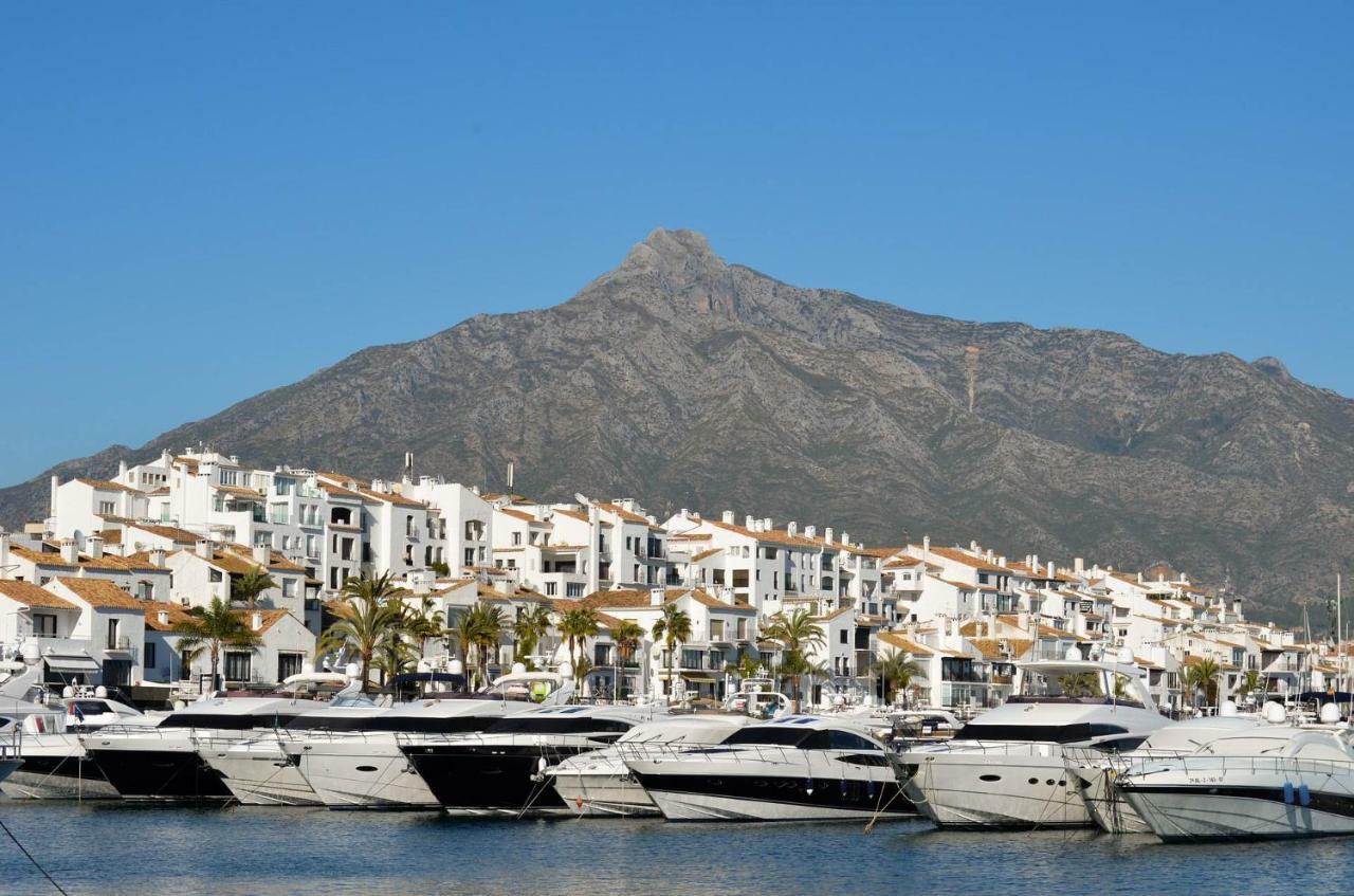 Royal Roman Empire Marbella Exterior photo